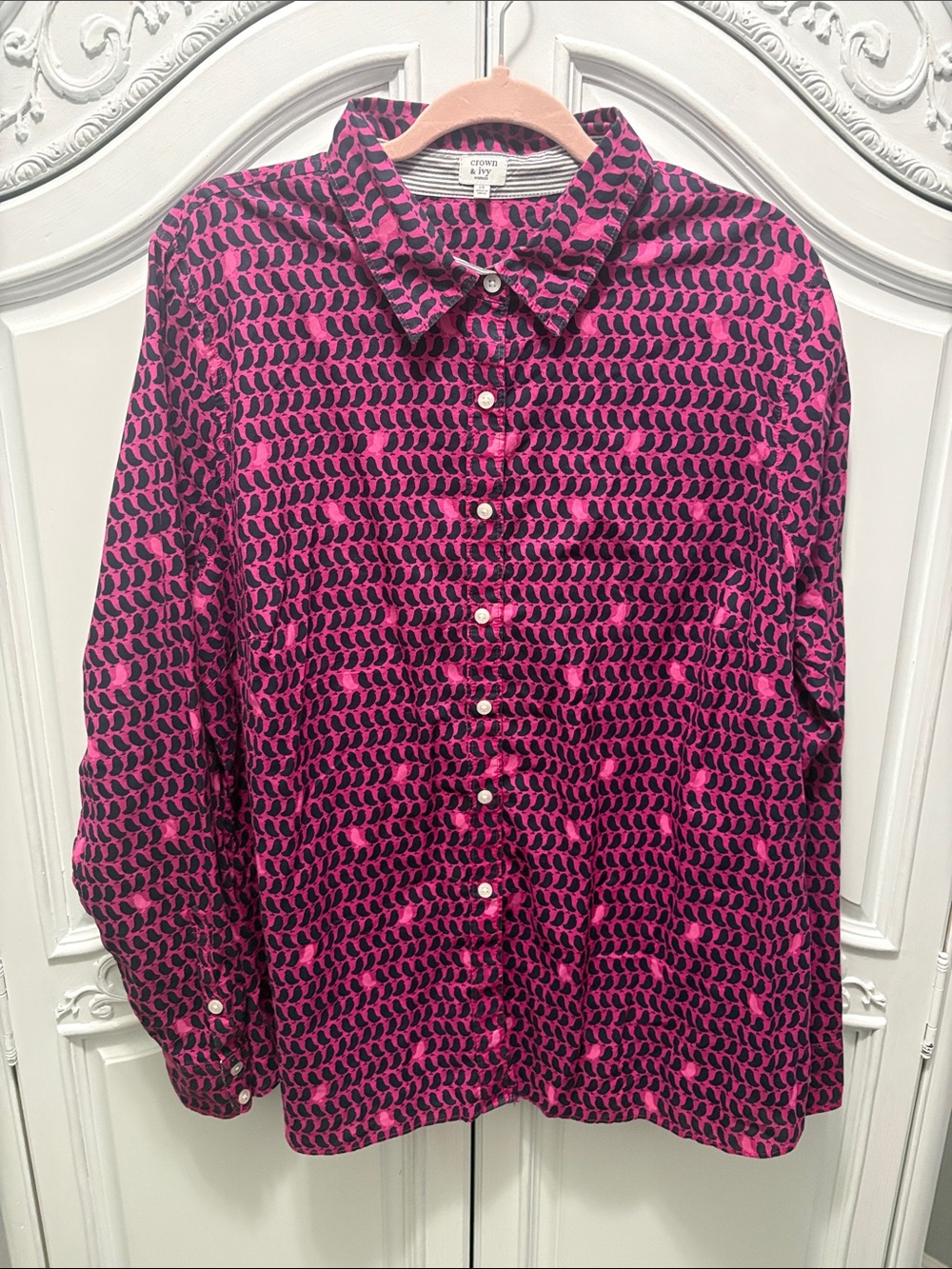 crown & ivy Magenta and Navy Geometric Button-Down Shirt with bird details - 2X
